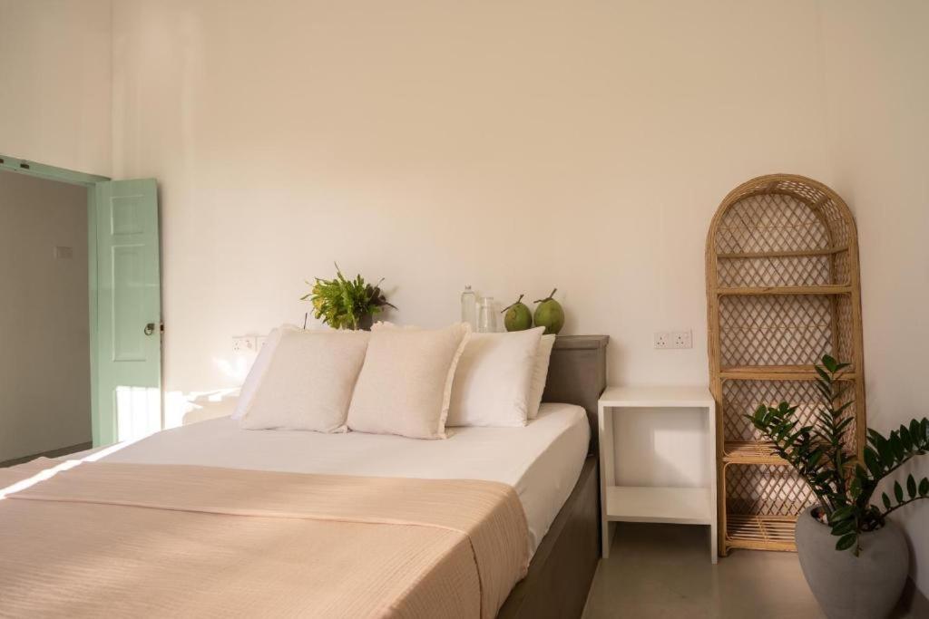 Water'S Edge Villa Ahangama Zimmer foto