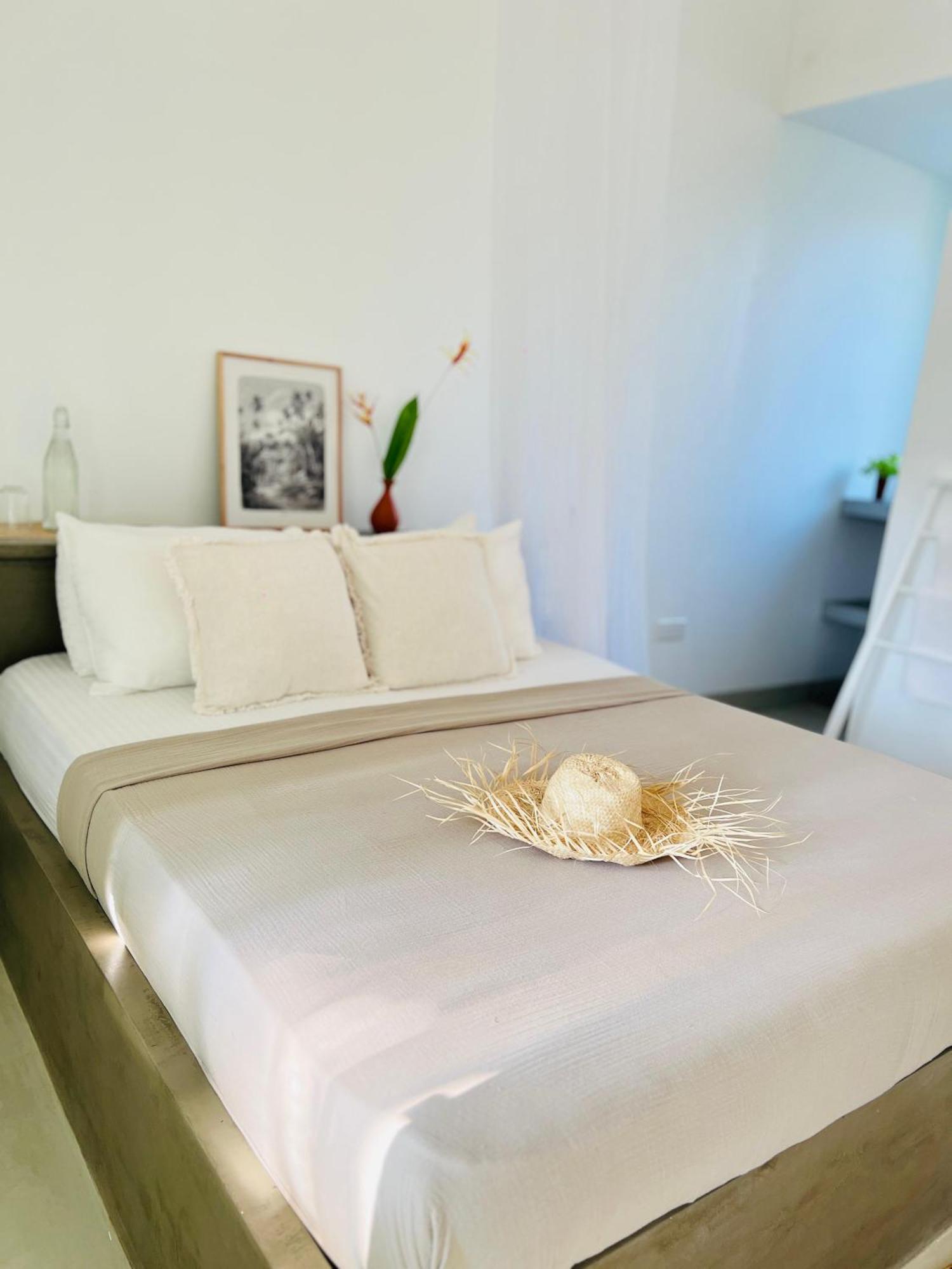 Water'S Edge Villa Ahangama Zimmer foto